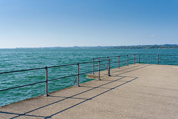 kleine Seemole in Bregenz am Bodensee