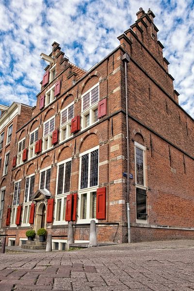 Ancienne maison marchande sur un coin de rue à Amsterdam par Sjoerd van der Wal Photographie