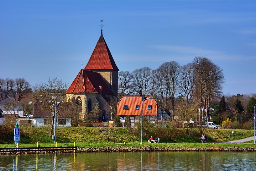 Pauze bij het kanaal van Edgar Schermaul