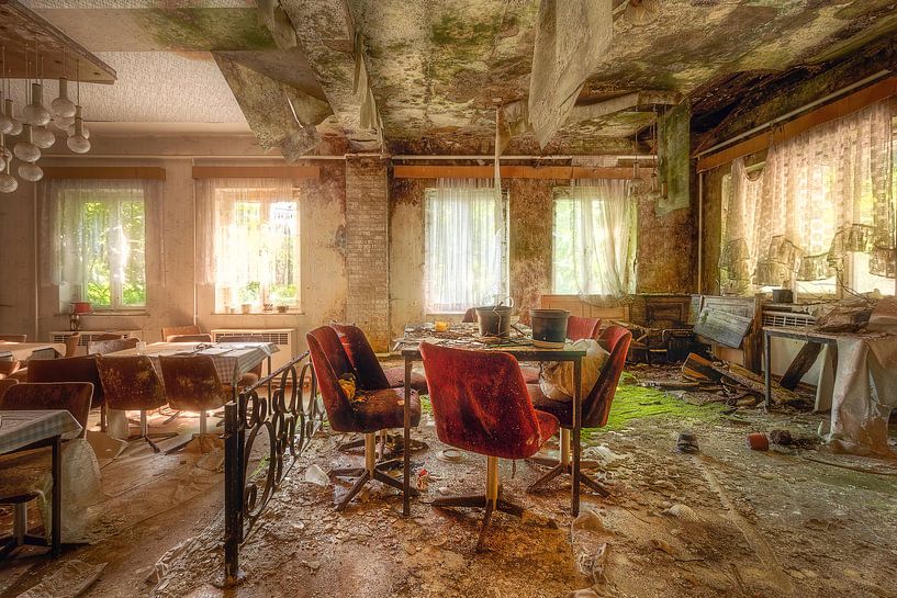 Abandoned Dining Room in Decay. by Roman Robroek