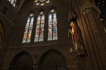 Intérieur de l'église commémorative Titus Brandsma Leeuwarden sur Rob Boon