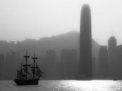 Hong Kong Skyline schwarz weiß von Albert Dros Miniaturansicht