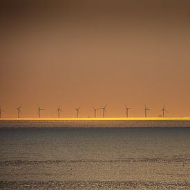 Windmolens bij zonsondergang 3 sur Fred Icke