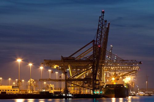 Transbordement de conteneurs