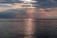 se promener au bord de la mer