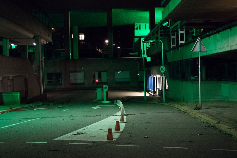 Arnhem - Groenlicht  by Maurice Weststrate