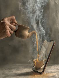 coffee and screen addicted by LidyStuit