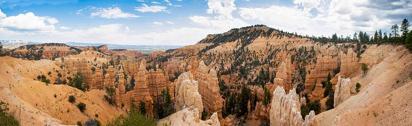 Bryce Canyon National Park, panorama photo by Gert Hilbink