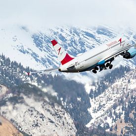 Austrian Airbus A320 from Innsbruck by Marnix van der Prijt
