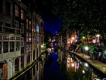 Vanuit de Gaardbrug, richting Maartensbrug, Utrecht. van George Ino