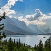 Glacier National Park, St. Mary Lak, Wild Goose Island, Montana, USA van Jeroen van Deel
