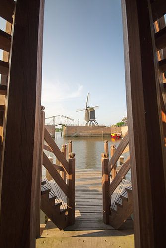 View on the marina in the village center of Heusden.