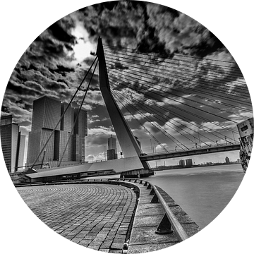 Erasmusbrug (dramatisch) in Rotterdam