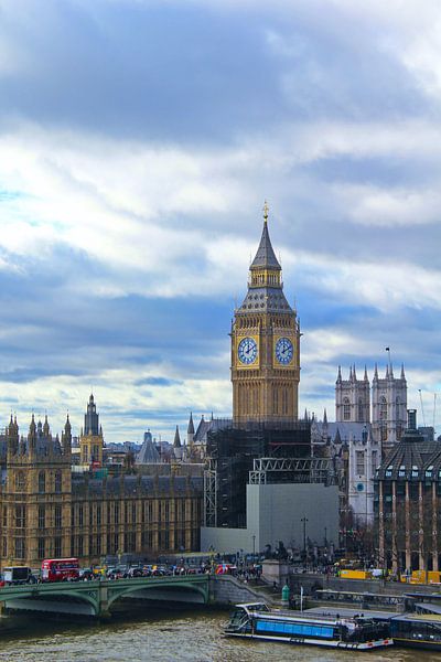 Big Ben by Hello Pompoyo