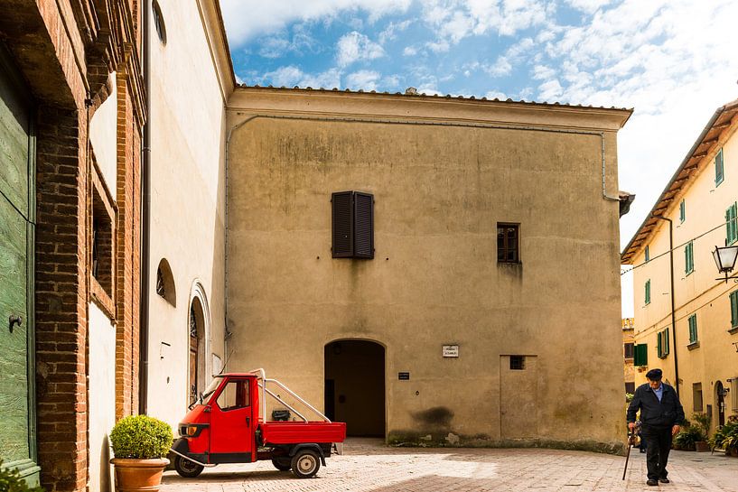 Pienza Straßenszene von Damien Franscoise