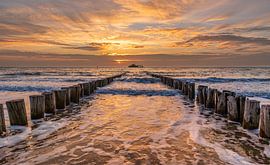 Along the coast of Zeeland by Ria Overbeeke