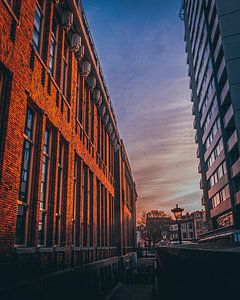 Lever de soleil sur l'ancienne Poste Neude