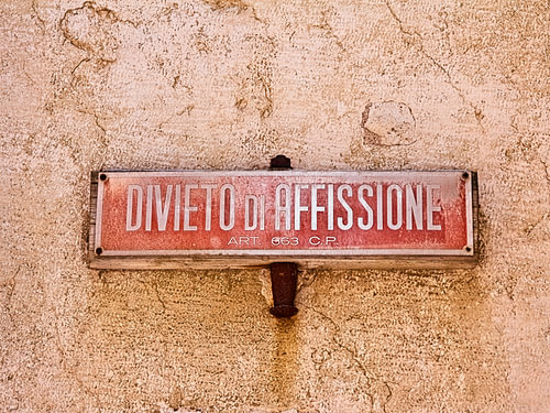 Irionia Italiana - NO POSTERING - posting prohibited