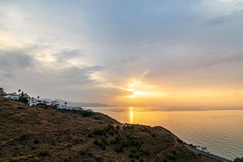 Zonsondergang bij Torrox Costa, Spanje.