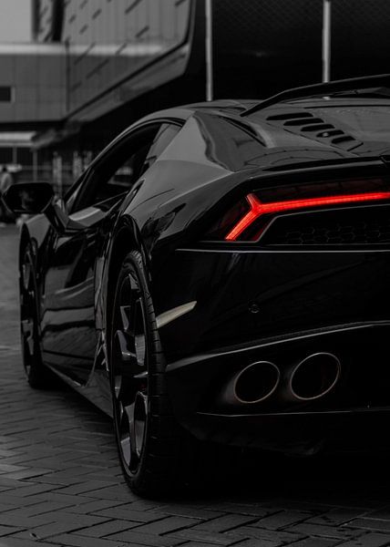 Super Car Schwarz Farbe von Vicky Hanggara