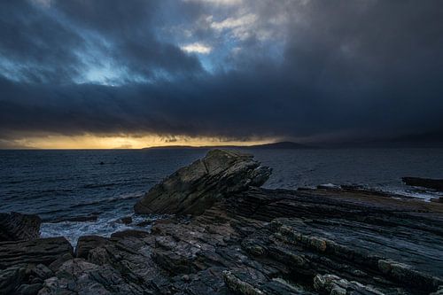 Rotsblok gestrand bij Elgol