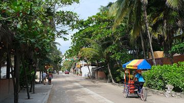 Kuststraat, Tulum, Yucatan, Mexico van themovingcloudsphotography