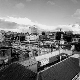 Zwart Wit cityscape van Glasgow, Schotland van Deborah Blanc