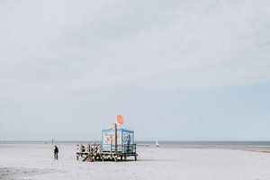 Le marchand de glaces sur la plage